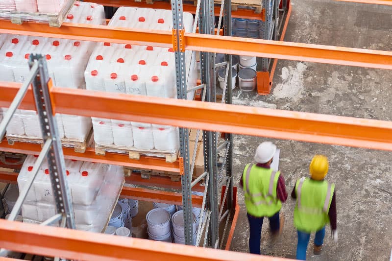 Returnable crates and pallets in a warehouse